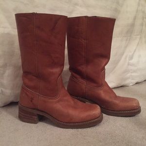 FRYE Campus Boots